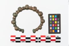 Foto von Bronzeknotenarmreif (NHMW-PRAE-002250)